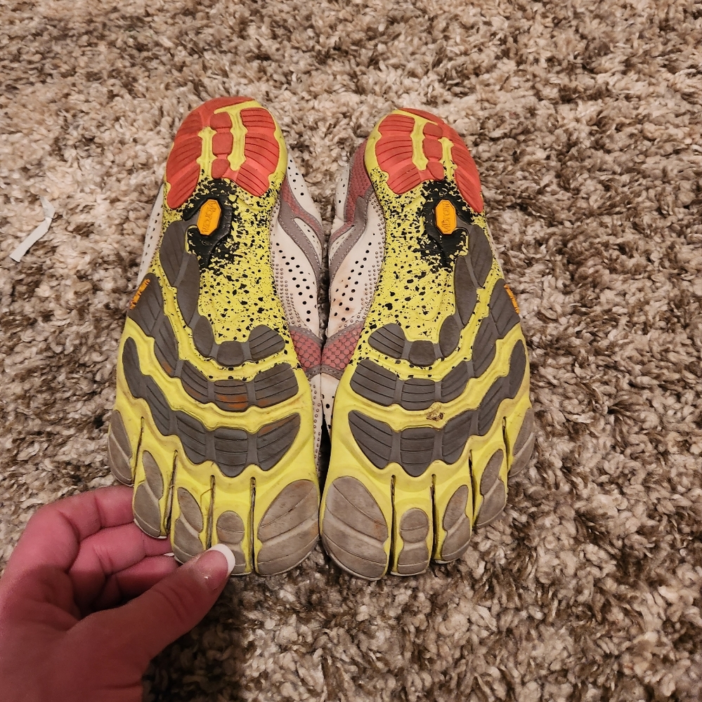 Vibram five finger running shoes